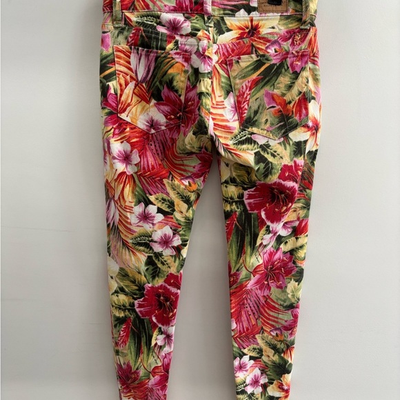 Ralph Lauren Women's Floral Skinny Jeans - Red and Green - Picture 2 of 9